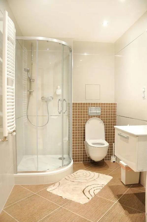 Residence Garden Towers Prague Apartment