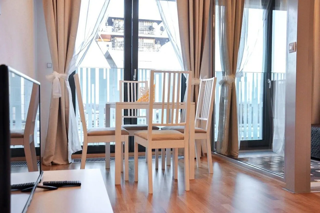 Residence Garden Towers Prague Apartment